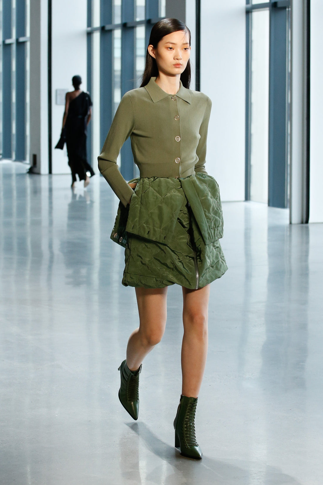 DION LEE FALL 18 RUNWAY LOOK 35