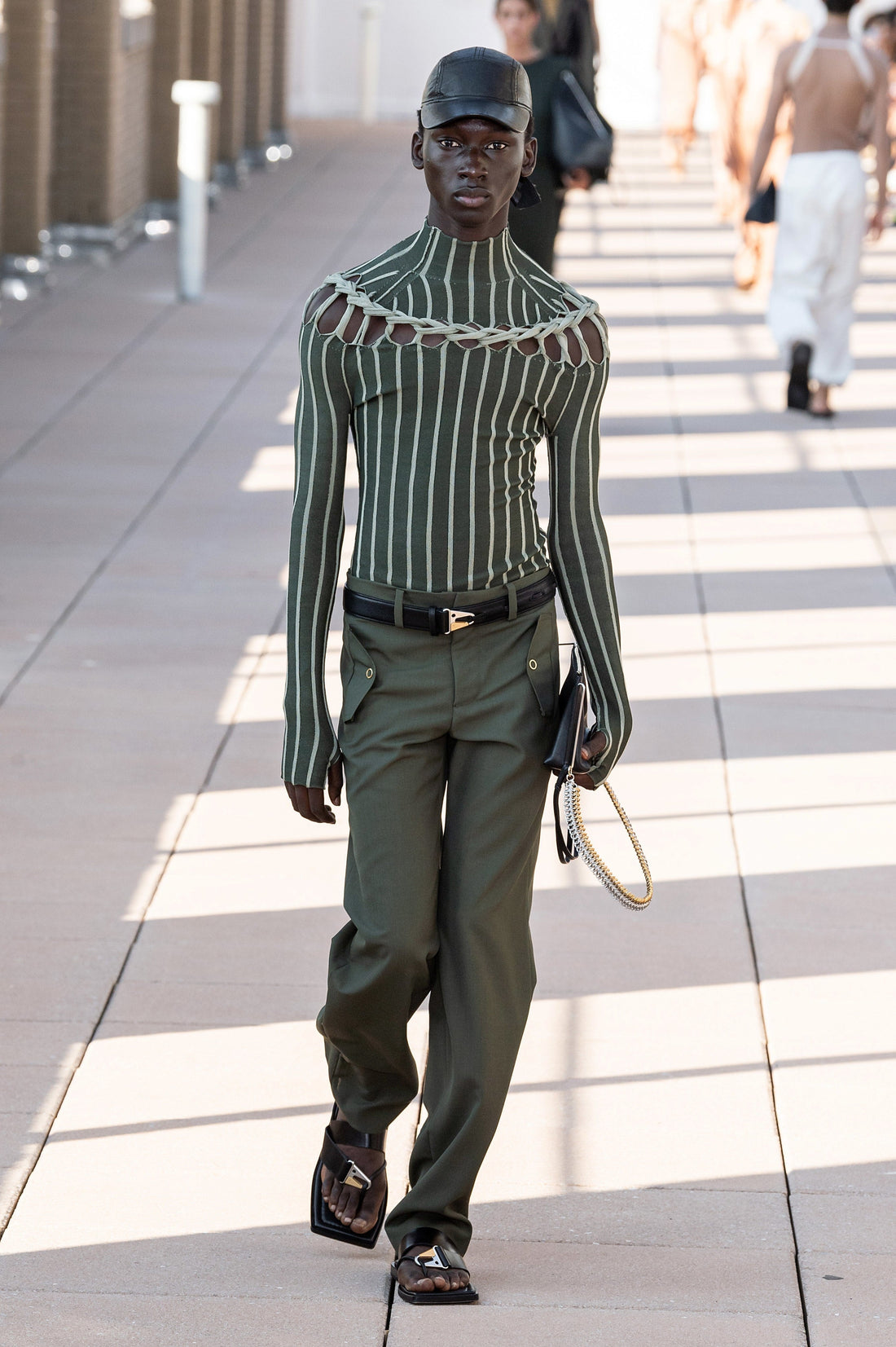 DION LEE SPRING 20 RUNWAY LOOK 14