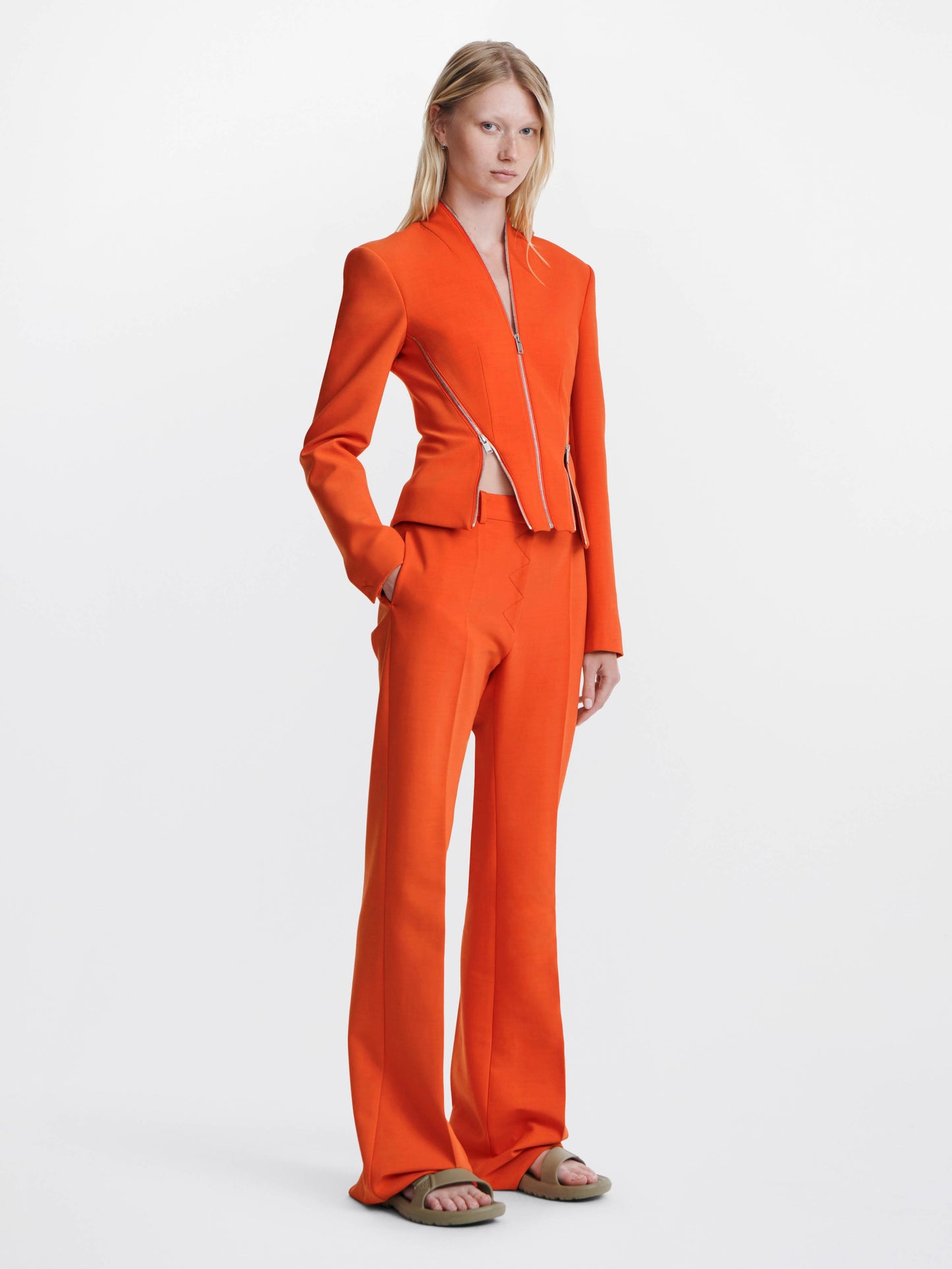 BOOTCUT TAILORED PANT