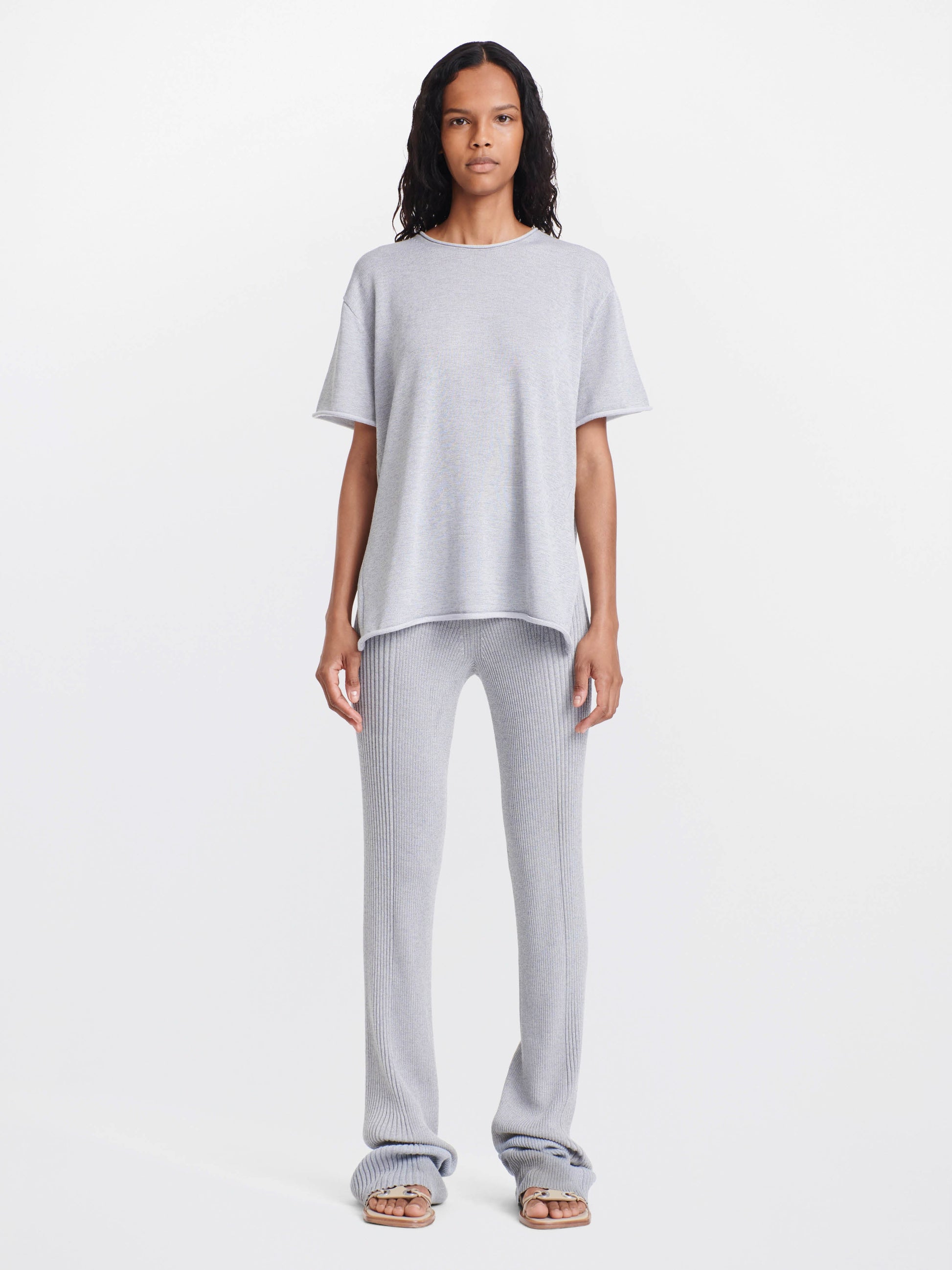 LIGHT REFLECTIVE LOGO TEE