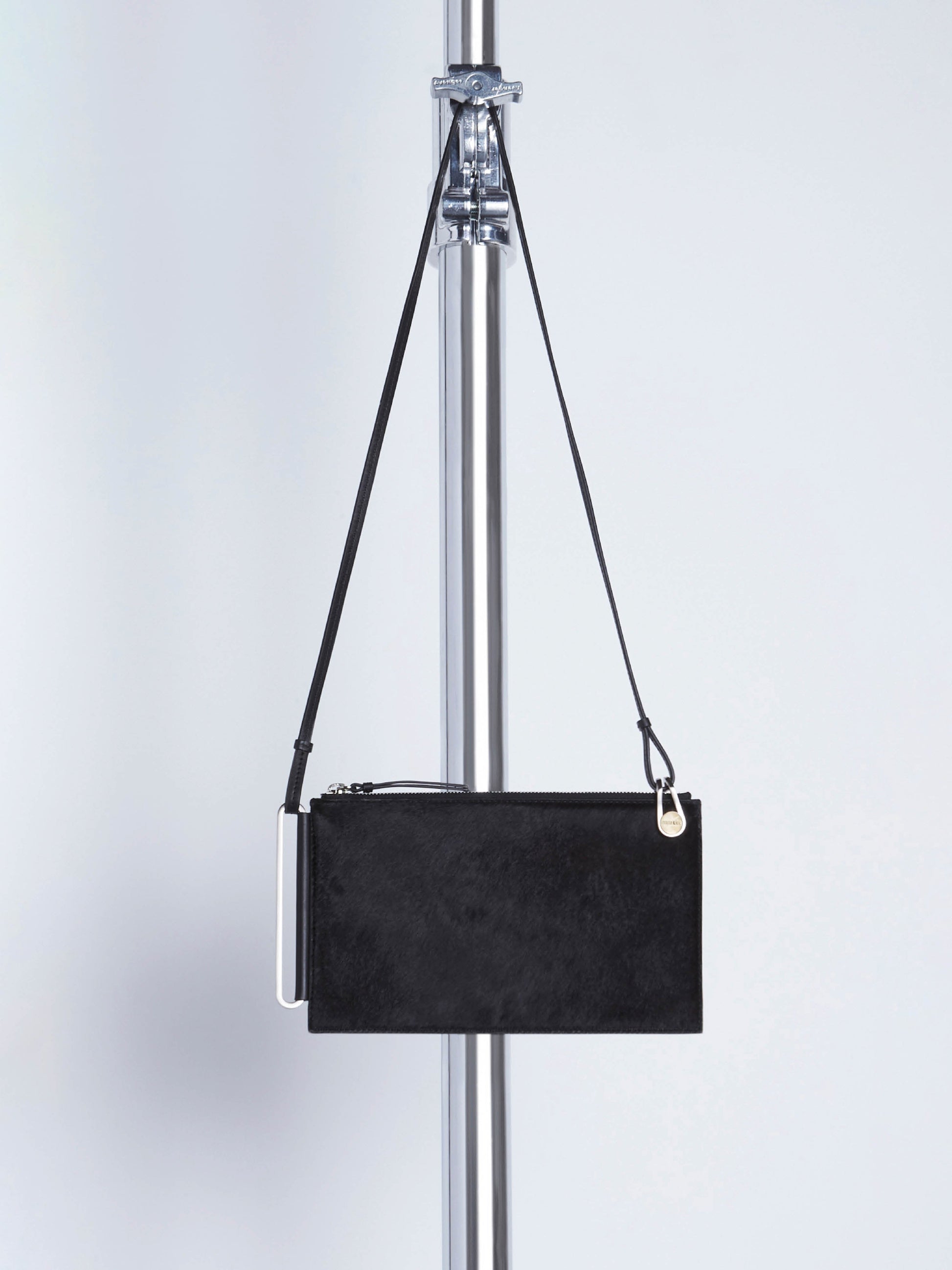 BINARY LINK POUCH